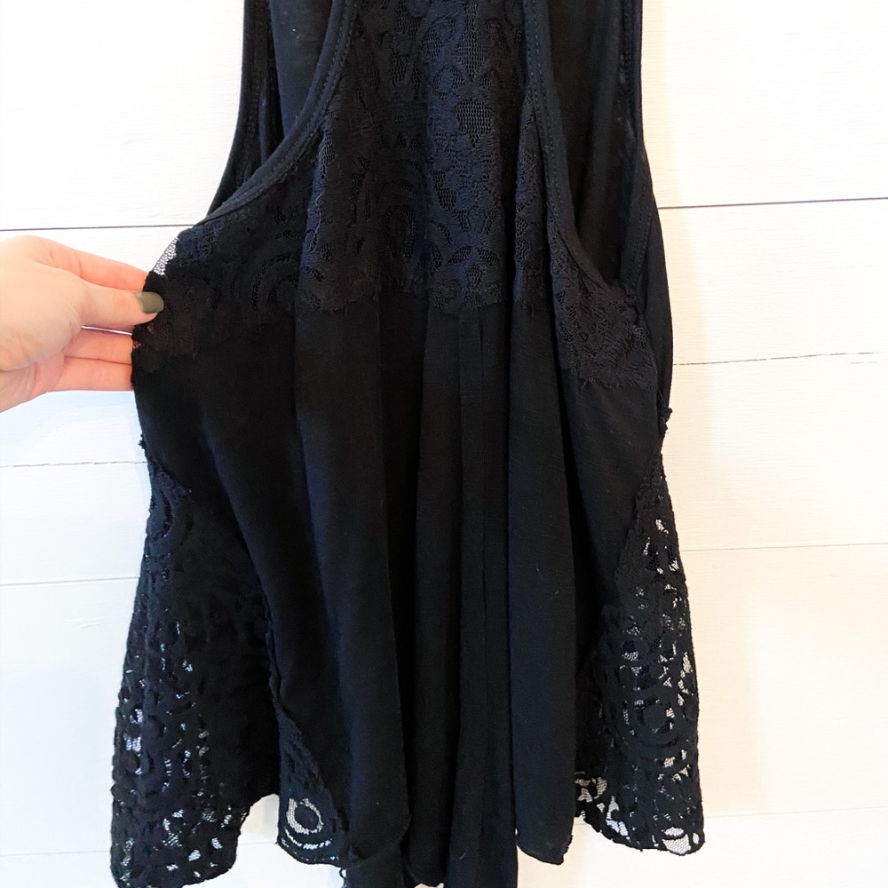 Black Razorback Tank - Picture 4 of 5